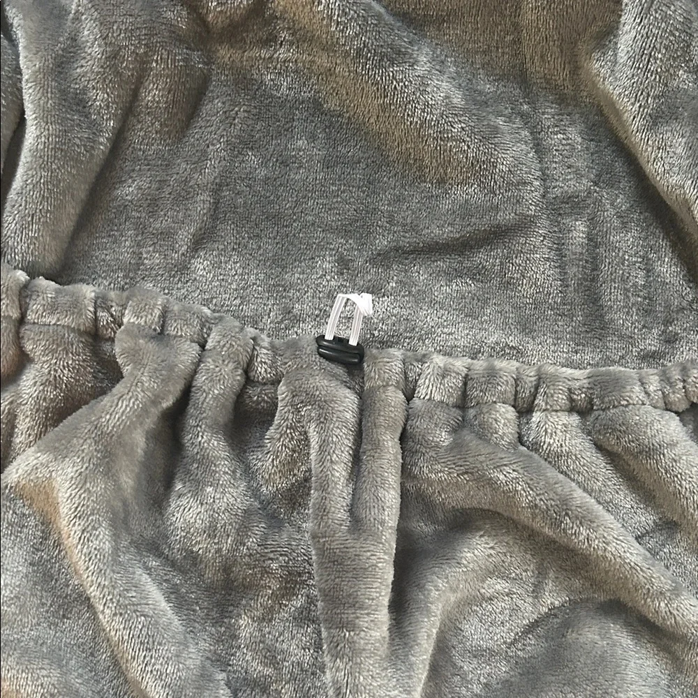 Gray Plush Pet Carrier Apron